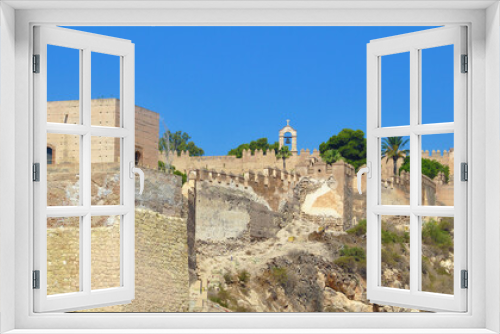 Fototapeta Naklejka Na Ścianę Okno 3D - Alcazaba de Almería, España