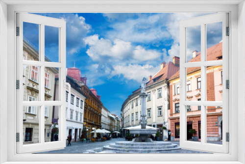 Fototapeta Naklejka Na Ścianę Okno 3D - panorama view square in the old town Ljubljana