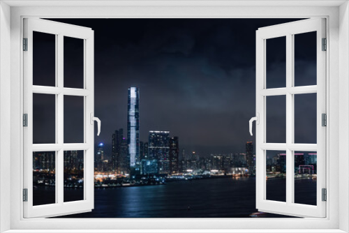 Fototapeta Naklejka Na Ścianę Okno 3D - Hongkong city skyline at night with cloudy weather.