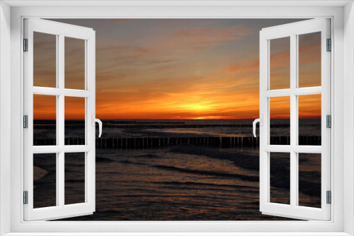 Fototapeta Naklejka Na Ścianę Okno 3D - Zachód słońca nad morzem - Sunset