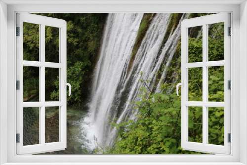 Fototapeta Naklejka Na Ścianę Okno 3D - El Molinar waterfall in the city of Alcoi.