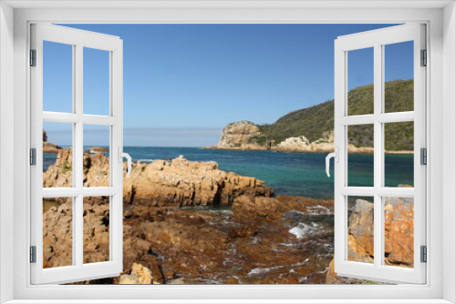 Fototapeta Naklejka Na Ścianę Okno 3D - Beautiful seaside at Knysna town, South Africa