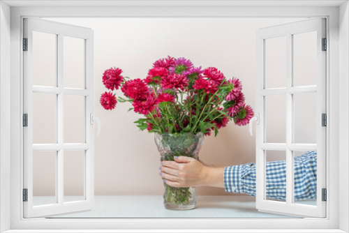 Fototapeta Naklejka Na Ścianę Okno 3D - woman hands holding flower bouquet copy space minimalist design