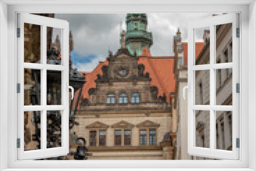 Fototapeta Naklejka Na Ścianę Okno 3D - View of historical buildings, castle churches and women's church during the Corona Lockdown without tourists of the city of Dresden, Saxony, Germany