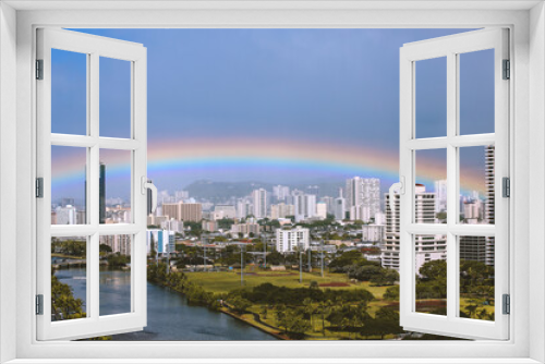  Rainbow in Honolulu, Oahu, Hawaii

