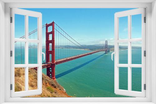 Fototapeta Naklejka Na Ścianę Okno 3D - The Golden Gate Bridge in San Francisco with beautiful azure oce