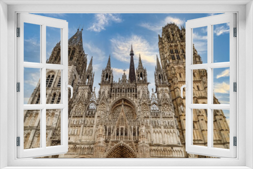 Fototapeta Naklejka Na Ścianę Okno 3D - Rouen Cathedral (Cathedrale de Notre-Dame), landmark of Rouen built in 1030, UNESCO world heritage site in France.