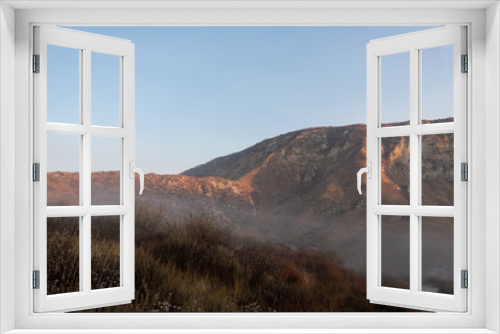 Fototapeta Naklejka Na Ścianę Okno 3D - Simi Valley Hills