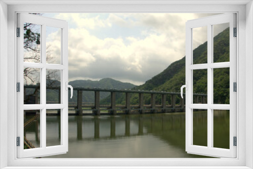 Fototapeta Naklejka Na Ścianę Okno 3D - bridge over lake