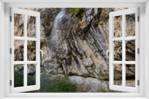 Fototapeta Naklejka Na Ścianę Okno 3D - High cliff waterfall