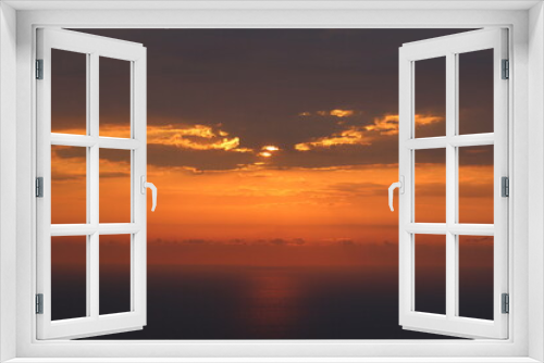 Fototapeta Naklejka Na Ścianę Okno 3D - fiery sunset at sea
