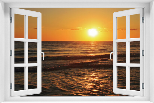 Fototapeta Naklejka Na Ścianę Okno 3D - Yellow and red sunrise on the beach, sea landscape