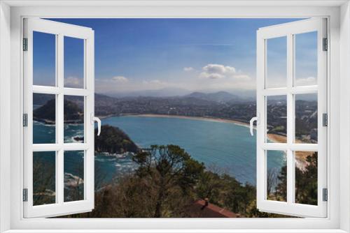 Fototapeta Naklejka Na Ścianę Okno 3D - Panoramic view of the La Concha's beach in San Sebastián (Spain).