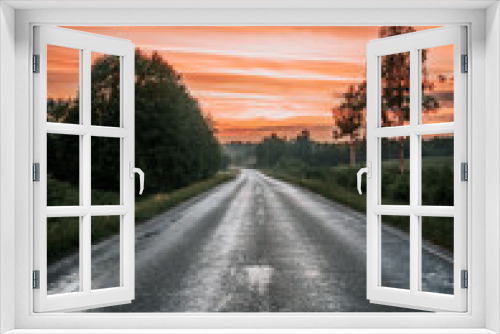 Fototapeta Naklejka Na Ścianę Okno 3D - sunset on the road
