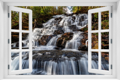 Fototapeta Naklejka Na Ścianę Okno 3D - Trahlyta Falls At Vogel State Park