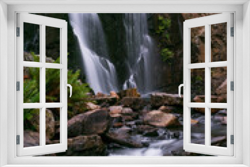 Fototapeta Naklejka Na Ścianę Okno 3D - Waterfall Mount Buffalo