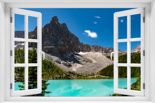 Fototapeta Naklejka Na Ścianę Okno 3D - A lake into the mountain - Italy