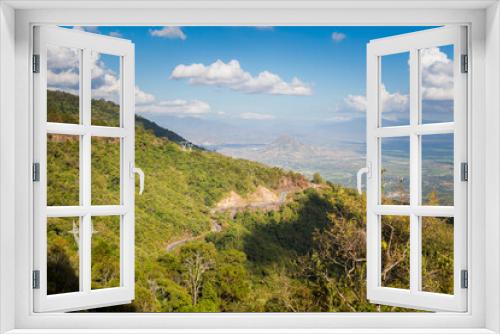 Fototapeta Naklejka Na Ścianę Okno 3D - Vietnamese mountains close to Dalat