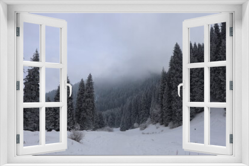 Fototapeta Naklejka Na Ścianę Okno 3D - snow covered trees