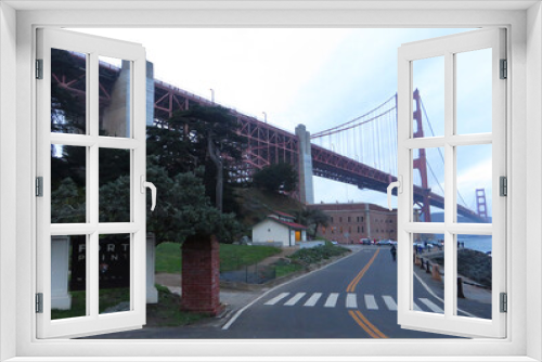 Fototapeta Naklejka Na Ścianę Okno 3D - The Golden Gate Bridge and Fort Point National Historic Site - San Francisco, California, USA