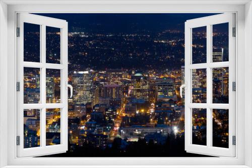 Fototapeta Naklejka Na Ścianę Okno 3D - Portland Oregon Downtown Cityscape at Dusk