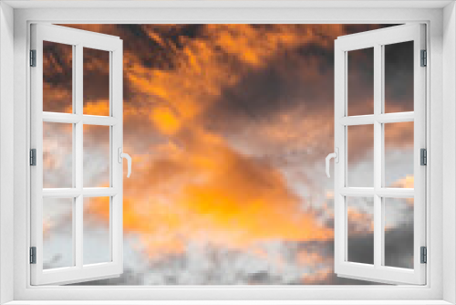 Fototapeta Naklejka Na Ścianę Okno 3D - Clouds at sunset
