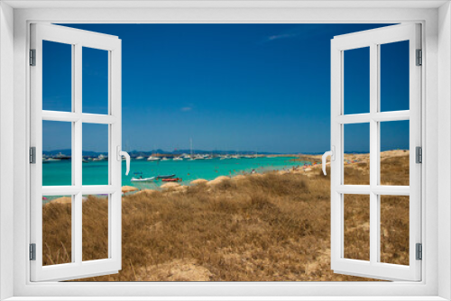 Fototapeta Naklejka Na Ścianę Okno 3D - beach and blue sky-Island Formentera