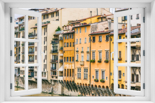 Fototapeta Naklejka Na Ścianę Okno 3D - Alte Hausfassaden am Ufer des Arno in Florenz, Italien