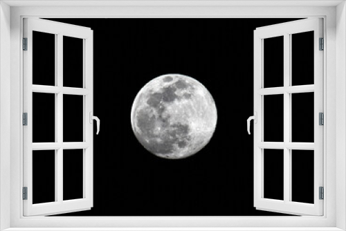 Fototapeta Naklejka Na Ścianę Okno 3D - 澄み切った夜空に浮かぶ満月