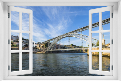 Ponte Dom Luis I Bridge over the Douro river, Porto, Portugal, Unesco World Heritage Site