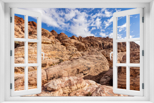 Fototapeta Naklejka Na Ścianę Okno 3D - Sunny view of the beautiful landscape of Calico Basin area of Red Rock Canyon