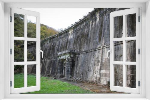 Fototapeta Naklejka Na Ścianę Okno 3D - Old and historic dam