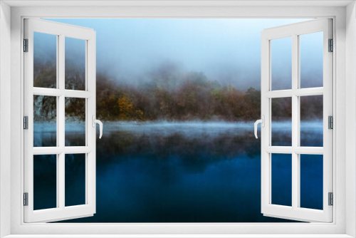 Fototapeta Naklejka Na Ścianę Okno 3D - mist over the river