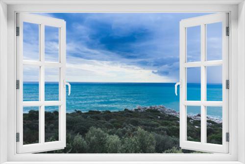 Fototapeta Naklejka Na Ścianę Okno 3D - Stormy cloudy weather at the sea, azure water, seascape background