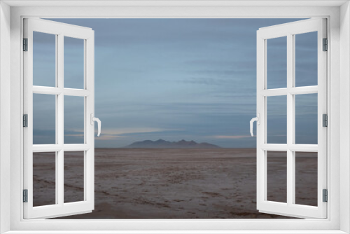 Fototapeta Naklejka Na Ścianę Okno 3D - Salt Lake vista