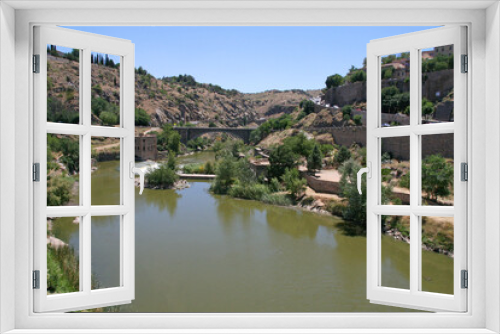 Fototapeta Naklejka Na Ścianę Okno 3D - view of Toledo and the Tagus River