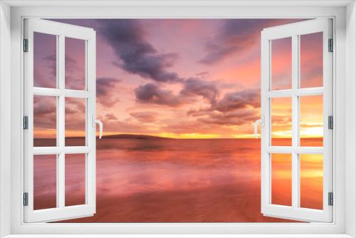 Fototapeta Naklejka Na Ścianę Okno 3D - Sunset on Hawaii Beach