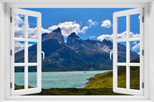 Fototapeta Naklejka Na Ścianę Okno 3D - Los Cuernos Overlook