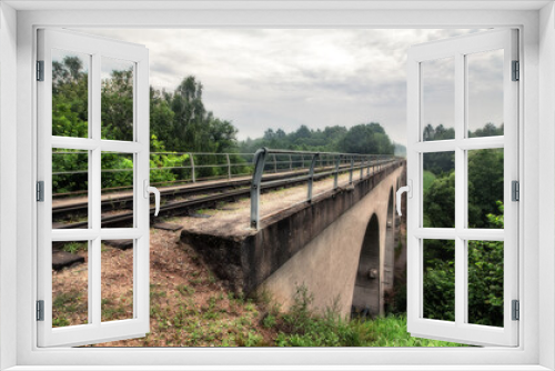 Fototapeta Naklejka Na Ścianę Okno 3D - railway bridge