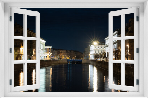 Fototapeta Naklejka Na Ścianę Okno 3D - Night City Lights From Cars Canal