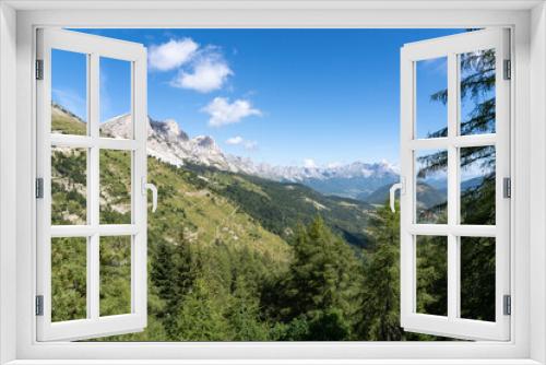 Fototapeta Naklejka Na Ścianę Okno 3D - landscape in the mountains with sky - Vercors, France