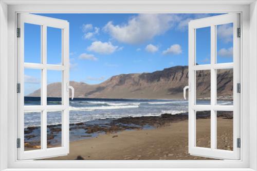Fototapeta Naklejka Na Ścianę Okno 3D - Caleta de Famara Lanzarote Îles Canaries Espagne 