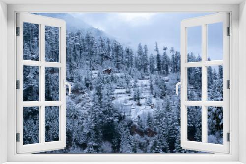 Fototapeta Naklejka Na Ścianę Okno 3D - Photograph of fresh snow on the mountains