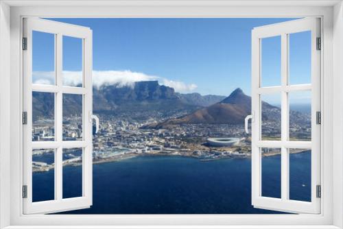 Fototapeta Naklejka Na Ścianę Okno 3D - Blick auf Kapstadt aus der Vogelperspektive während eines Helikopterflugs über die Stadt im Kap in Südafrika