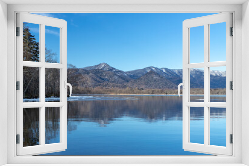 Fototapeta Naklejka Na Ścianę Okno 3D - 北海道　屈斜路湖の冬の風景