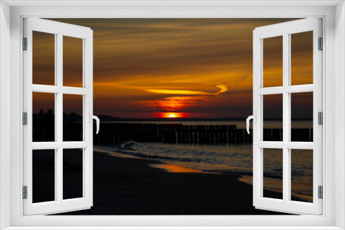 Fototapeta Naklejka Na Ścianę Okno 3D - sunset at the beach