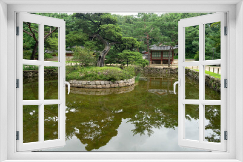 Fototapeta Naklejka Na Ścianę Okno 3D - garden of Sanctuary Chongmyo in Seoul