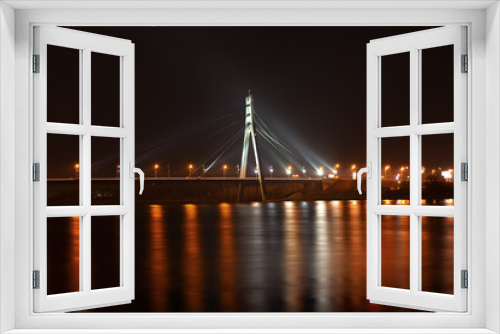 Fototapeta Naklejka Na Ścianę Okno 3D - Moscow bridge in Kiev at night. Kiev city skyline