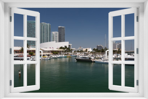 Fototapeta Naklejka Na Ścianę Okno 3D - Marina de Miami en Floride