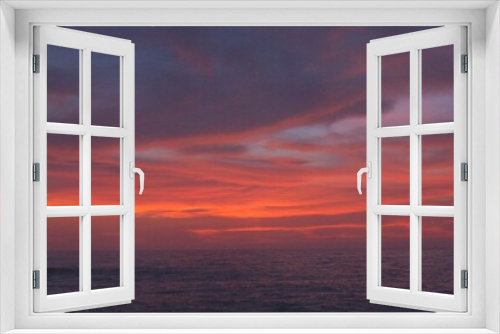 Fototapeta Naklejka Na Ścianę Okno 3D - Sunset in the sky